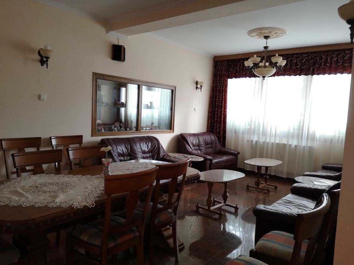 Julia Panzio Bed & Breakfast Hajduszoboszlo Exterior photo